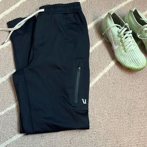 Vuori unisex Joggers ⭐️